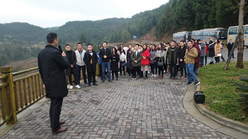 市委党校在苍溪县五龙镇三会园区举行脱贫攻坚暨乡村振兴现场教育基地授牌仪式